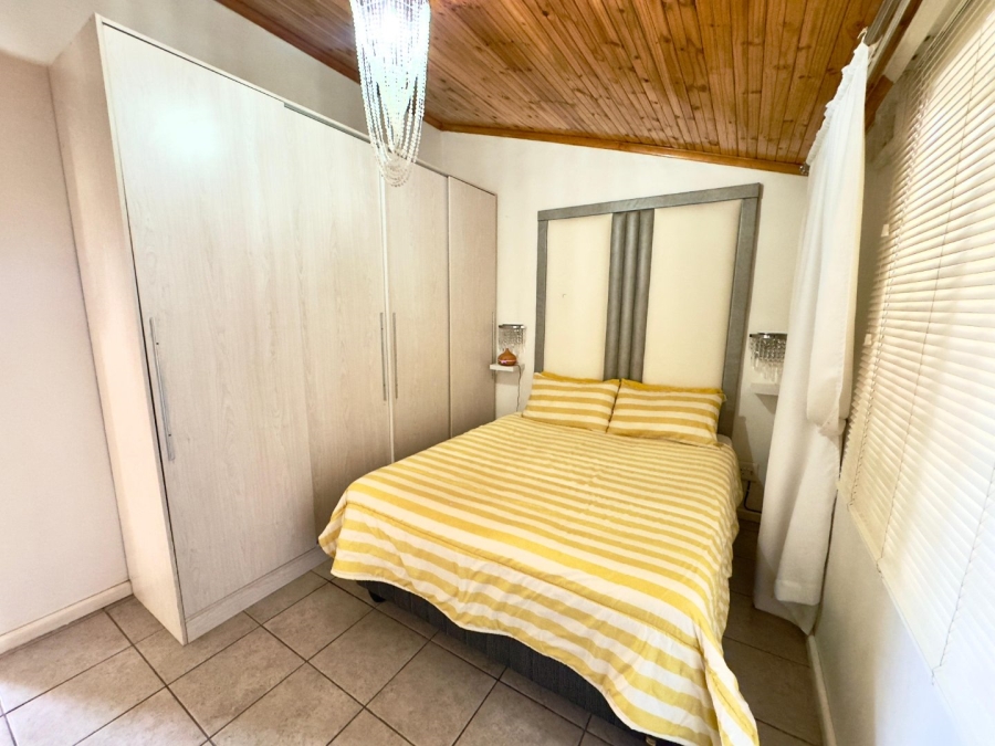 2 Bedroom Property for Sale in Steenberg Western Cape